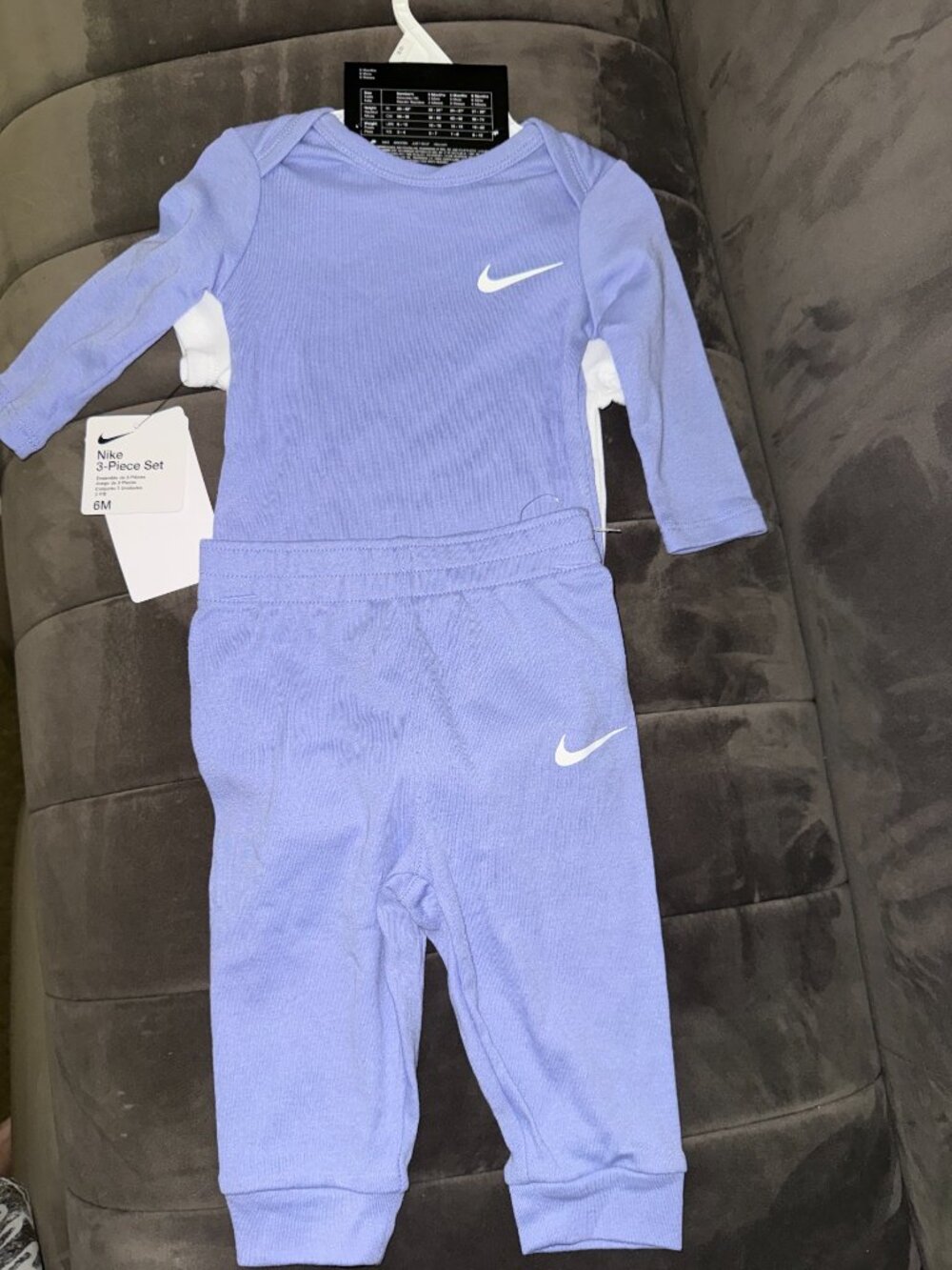 Nike Baby Girl 3 Pc Set Infant 2 Bodysuits & Leggings 6M Periwinkle Thistle NWT - Picture 3 of 3